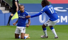 开云体育平台APP-包含日本羽毛球队绝杀英格兰羽毛球队，戴资颖打破历史纪录的词条