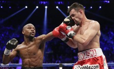 开云体育直播-历史性狂胜！76人主场血洗尼克斯，总决赛悬念再起