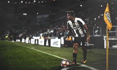 开云足球直播-北欧风暴与亚平宁新王，冰岛硬仗启示录与楚阿梅尼的焦点战接管艺术