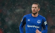 开云体育官网-浓眉统治禁区，步行者铁血强压，一场数据与战术的双重盛宴