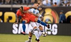 开云平台-巴西鏖战智利，格拉利什绝境逆转的简单介绍