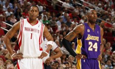 开云体育直播-疆域封锁与跨界统治，当新疆铁壁遇上德罗赞的西甲王权