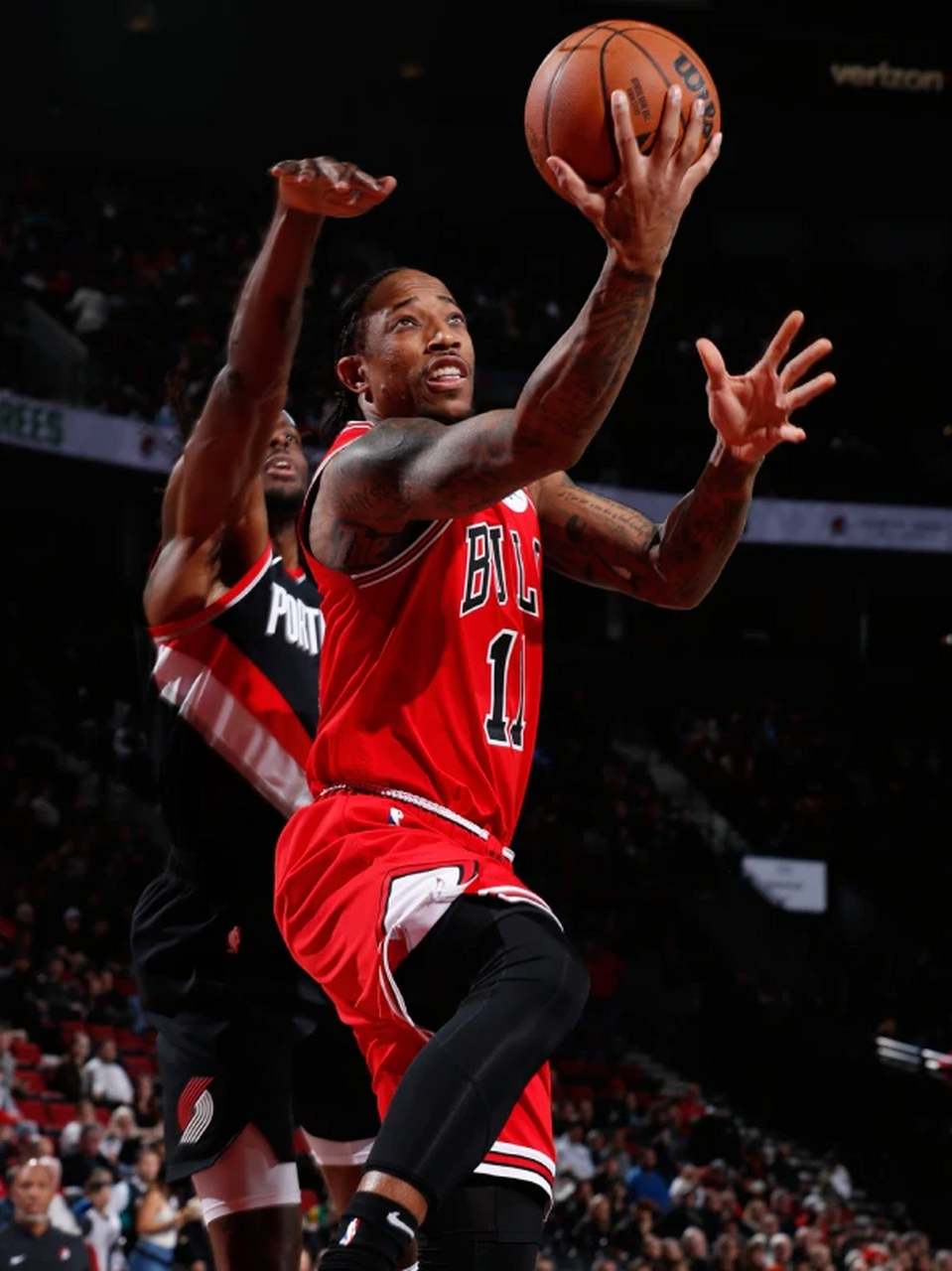 公牛逆转鹈鹕，德罗赞惊艳四座