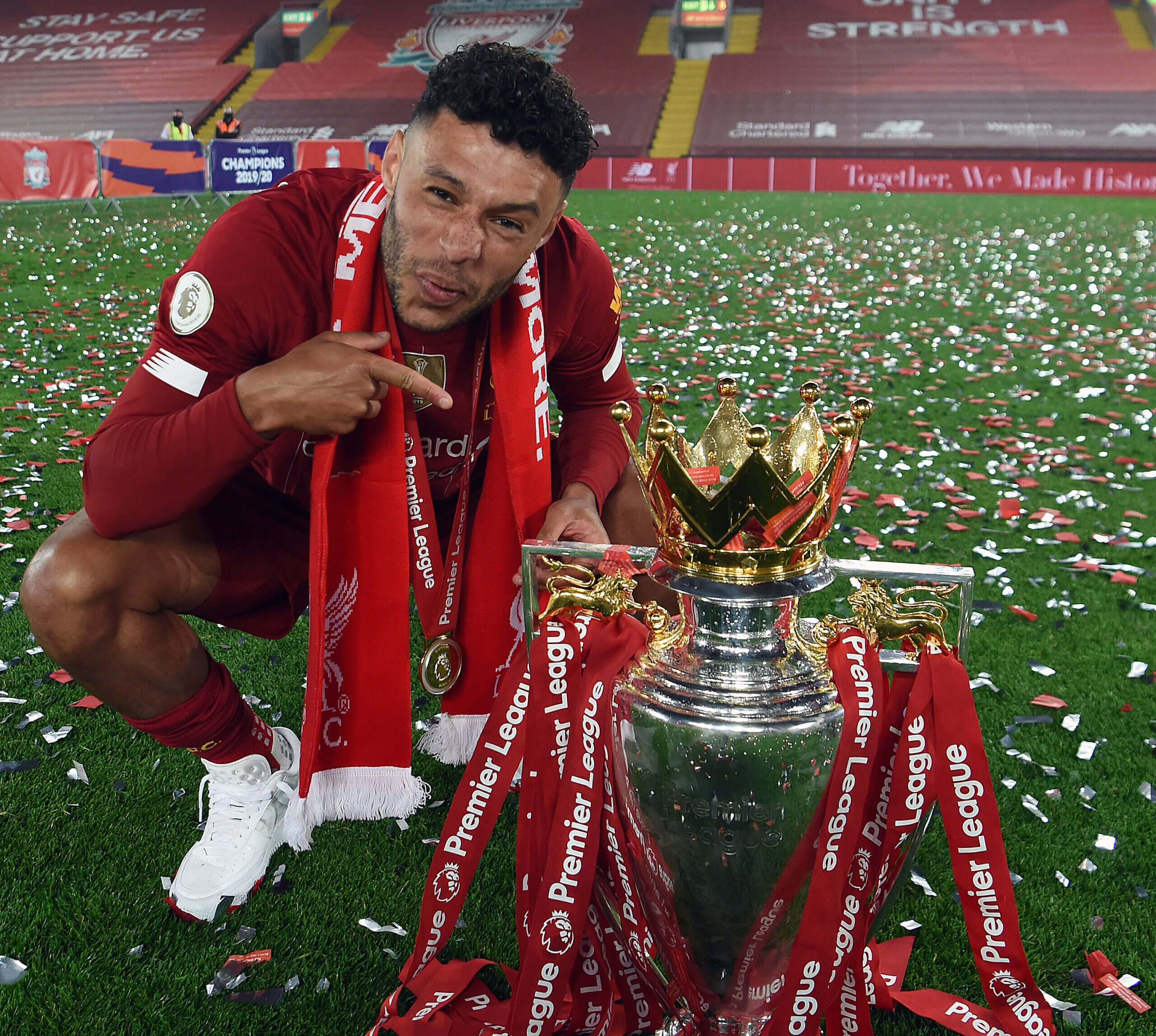 大巴黎赢得对西班牙巨人的胜利