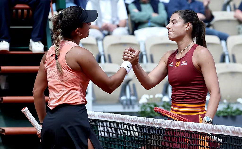 关于法国网球队碾压西班牙网球队,克耶高斯三分雨点燃全场的信息 关于法国网球队碾压西班牙网球队,克耶高斯三分雨点燃全场的信息