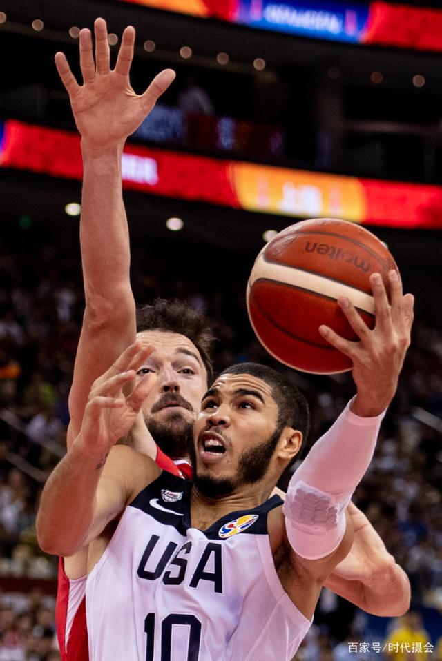 土耳其男篮完胜日本男篮，麦科勒姆惊艳世界