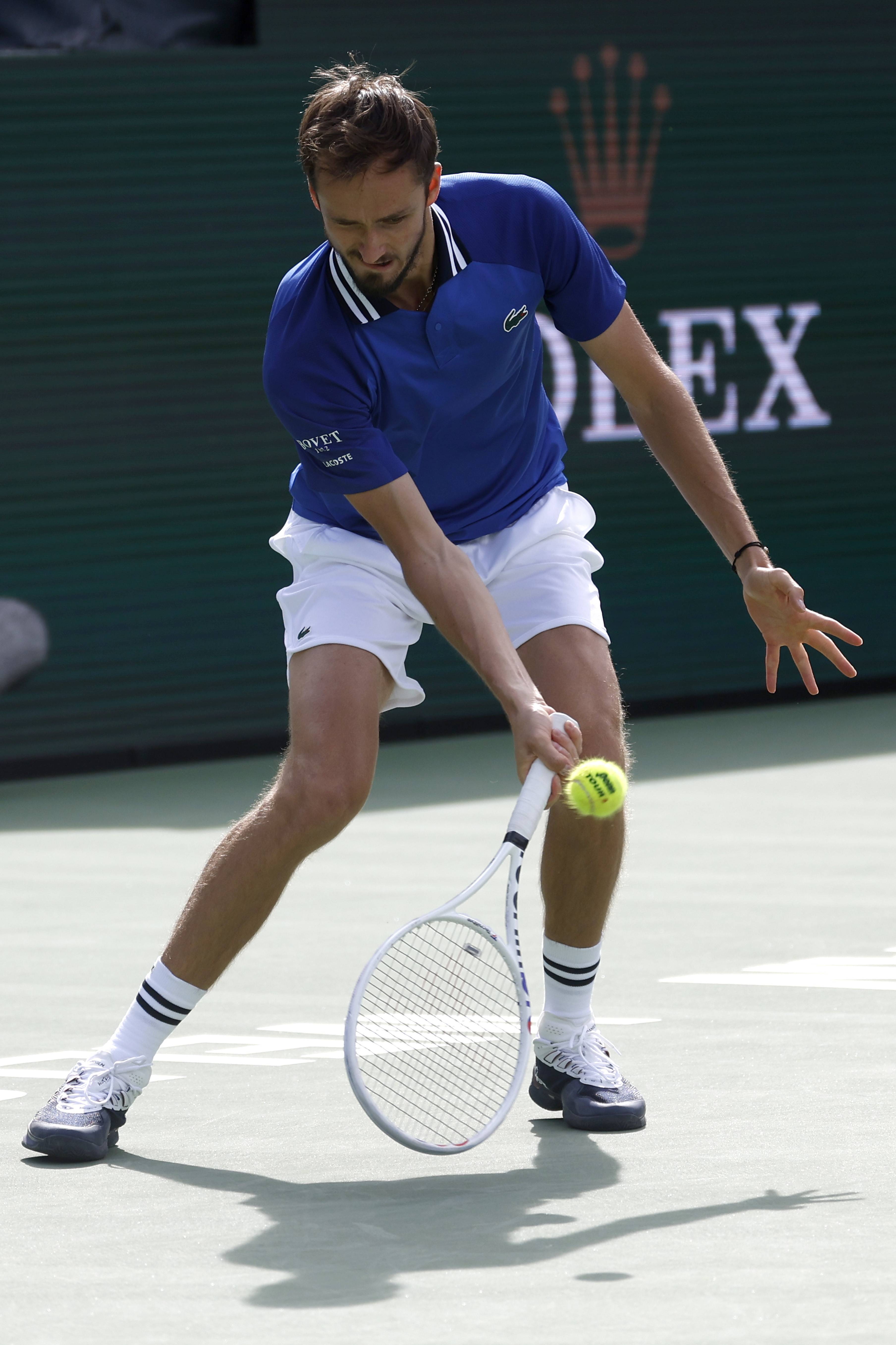 关于法国网球队血洗英国网球队,梅德韦杰夫打破历史纪录的信息 关于法国网球队血洗英国网球队,梅德韦杰夫打破历史纪录的信息