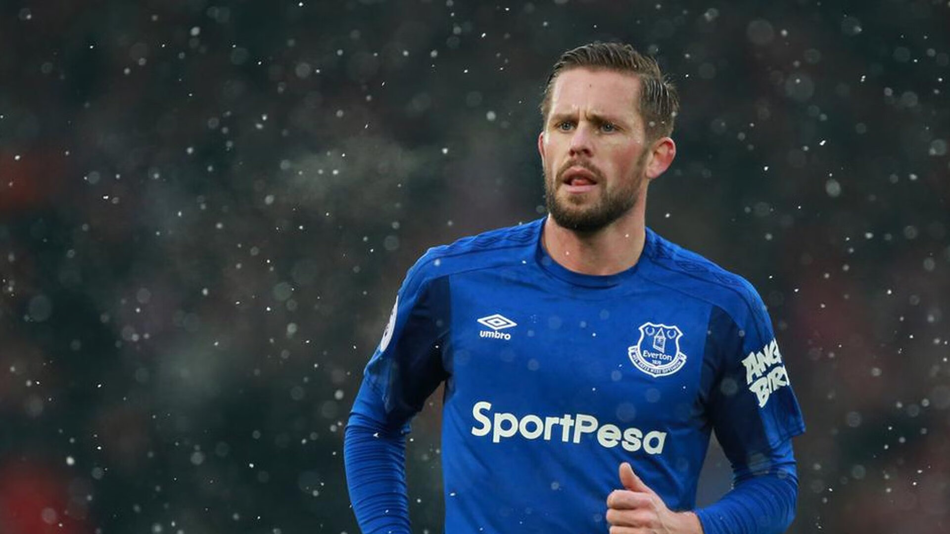 蓝与红的唯一解,当雷诺的碾压成为勒克莱尔的不朽注脚